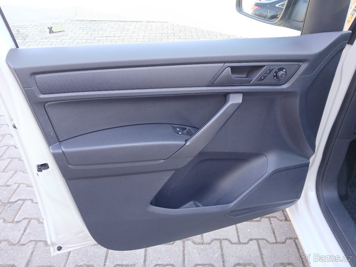 VW Caddy 1.4TSI, 92kW, 2016, 194tis.km - 12