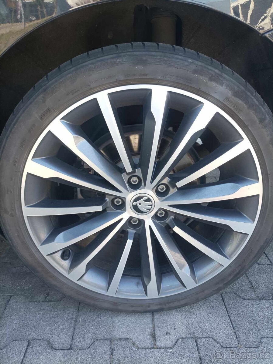 Škoda Superb 2.0TDI L&K140kw DSG -ČR - 12