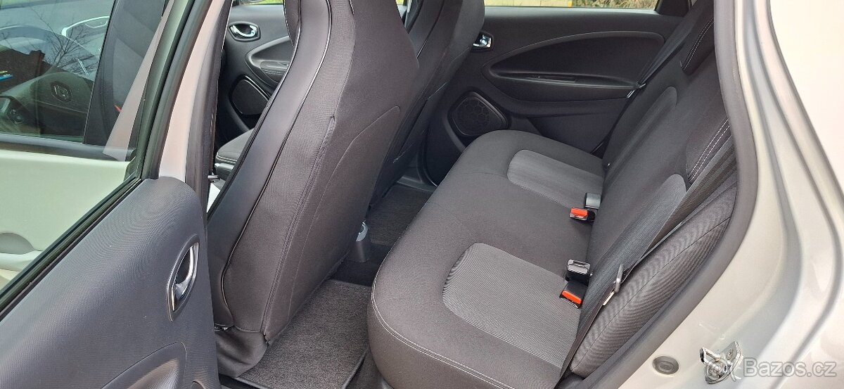 Renault Zoe 100% ELEKTRO baterie 40kw - 12
