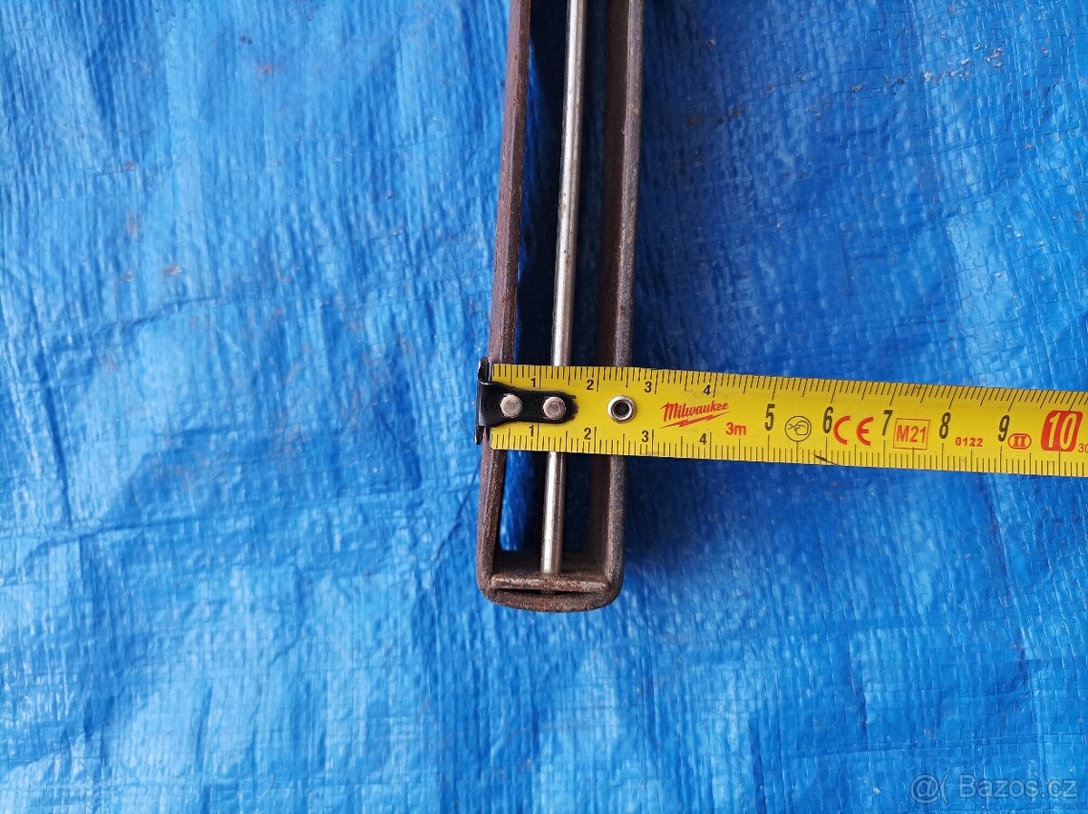 Starý brousek na břitvu - 12