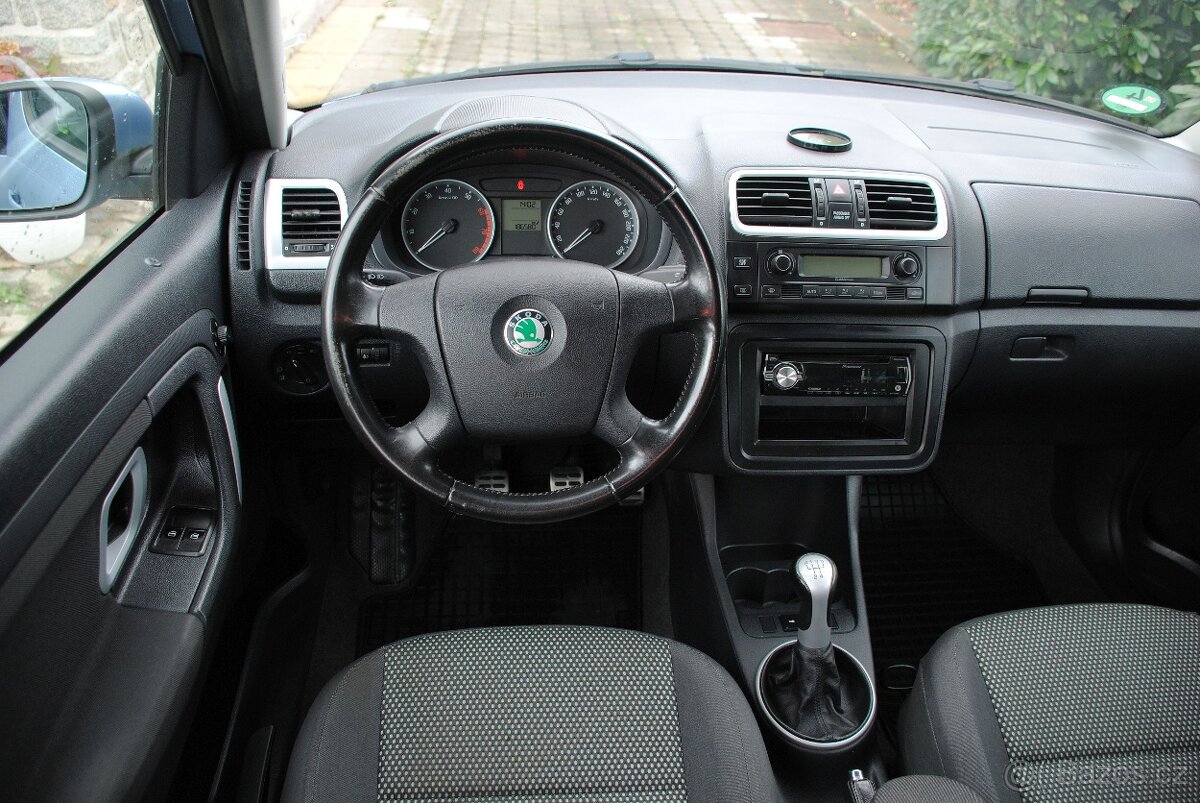 Škoda Roomster SCOUT 1.6 77kW - climatronic - 12