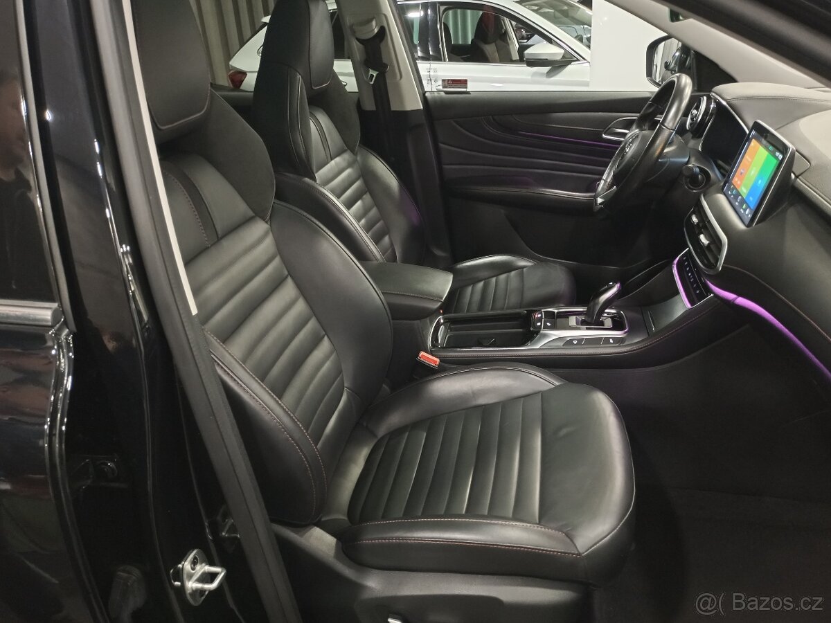 MG EHS PHEV Luxury 1.5 190kW AUT. 83tkm - záruka Autodraft - 12
