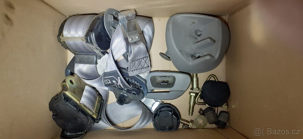 VW Sharan spínačka, BOX pojistkový, motorek klapky, atd. - 12