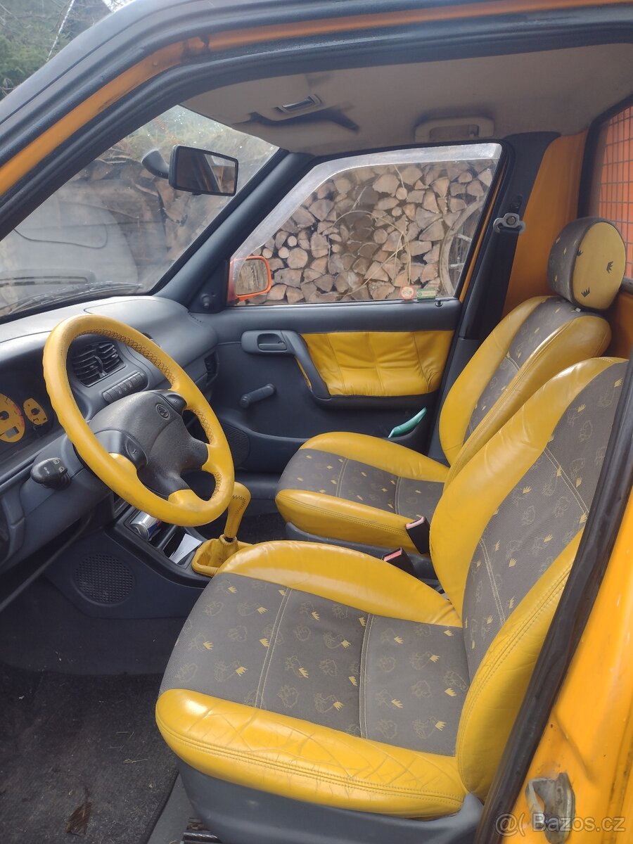 Škoda Felicia Felicie pick up 1.9d - 12