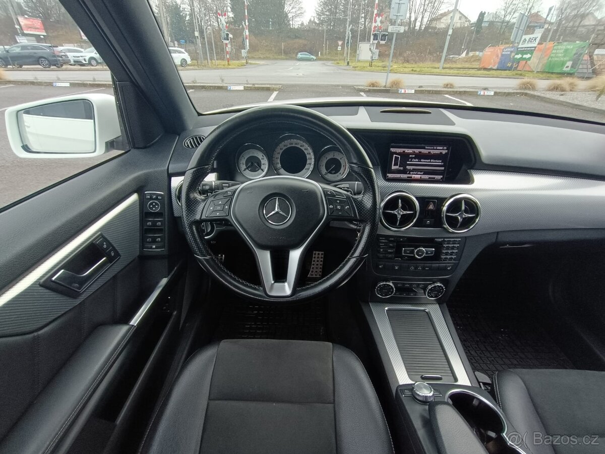 Mercedes-Benz GLK 350 CDI BlueEFFICIENCY 4MATIC A/T - 12