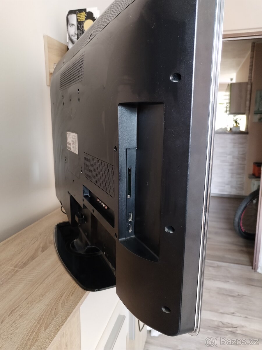 Philips 40PFL5605H/12 40" Full HD televize - 12