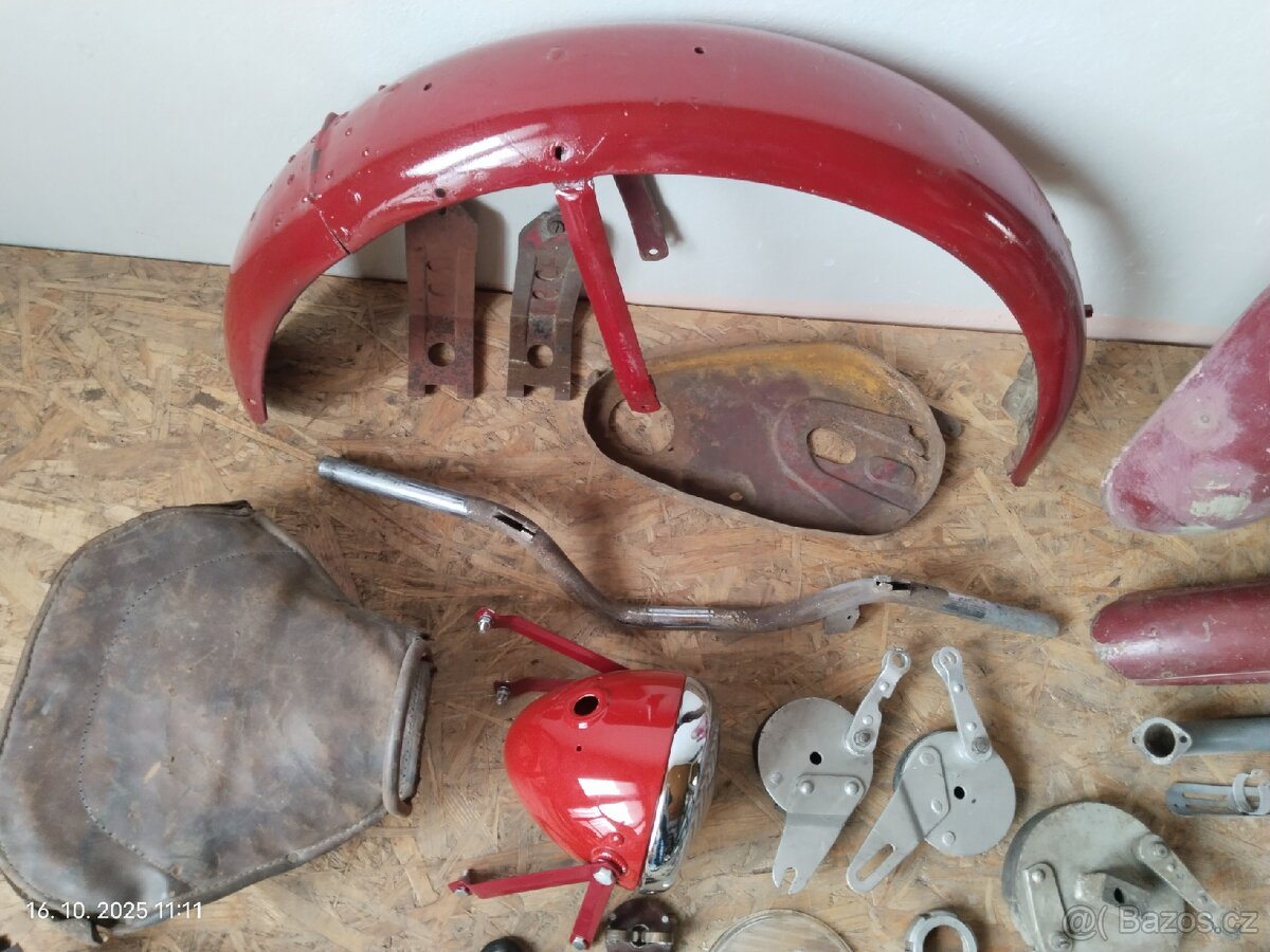 Jawa Villiers, speciál, robot - díly - 12