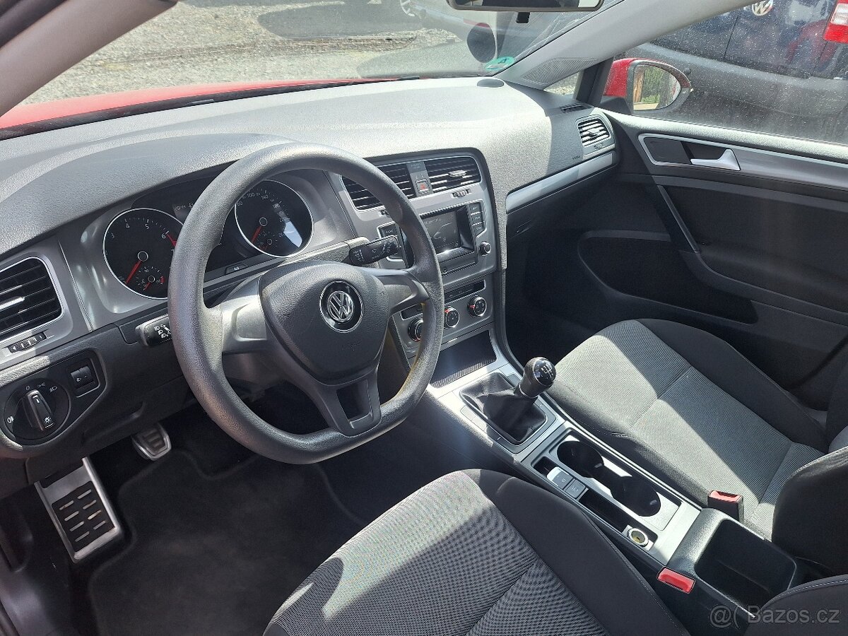 VW Golf 1.2Tsi rv.2016 5dveři - 12