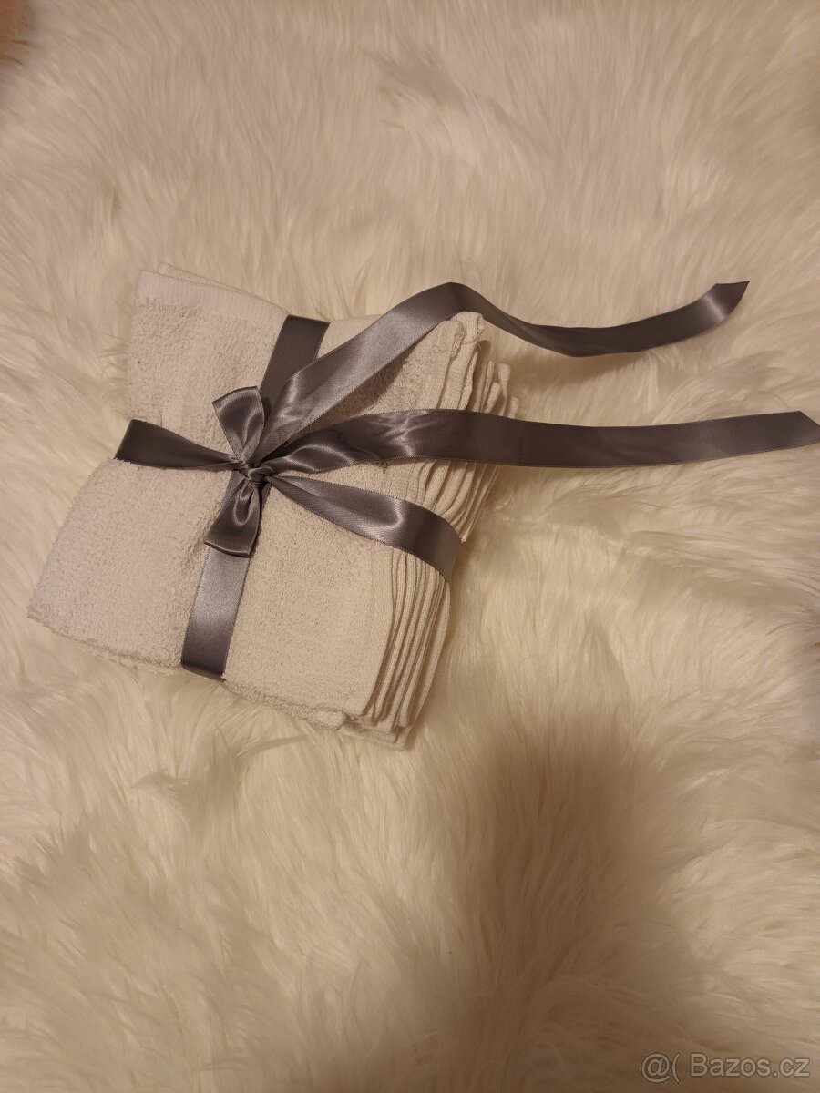 Kozmetické pomôcky - 12