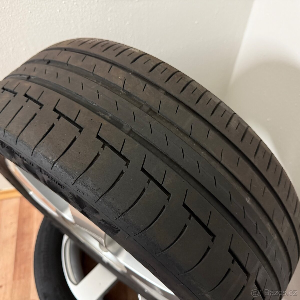 ŠKODA OCTAVIA II 5x112 R16 ET50+LETNÍ 205/55R16 4mm - 12