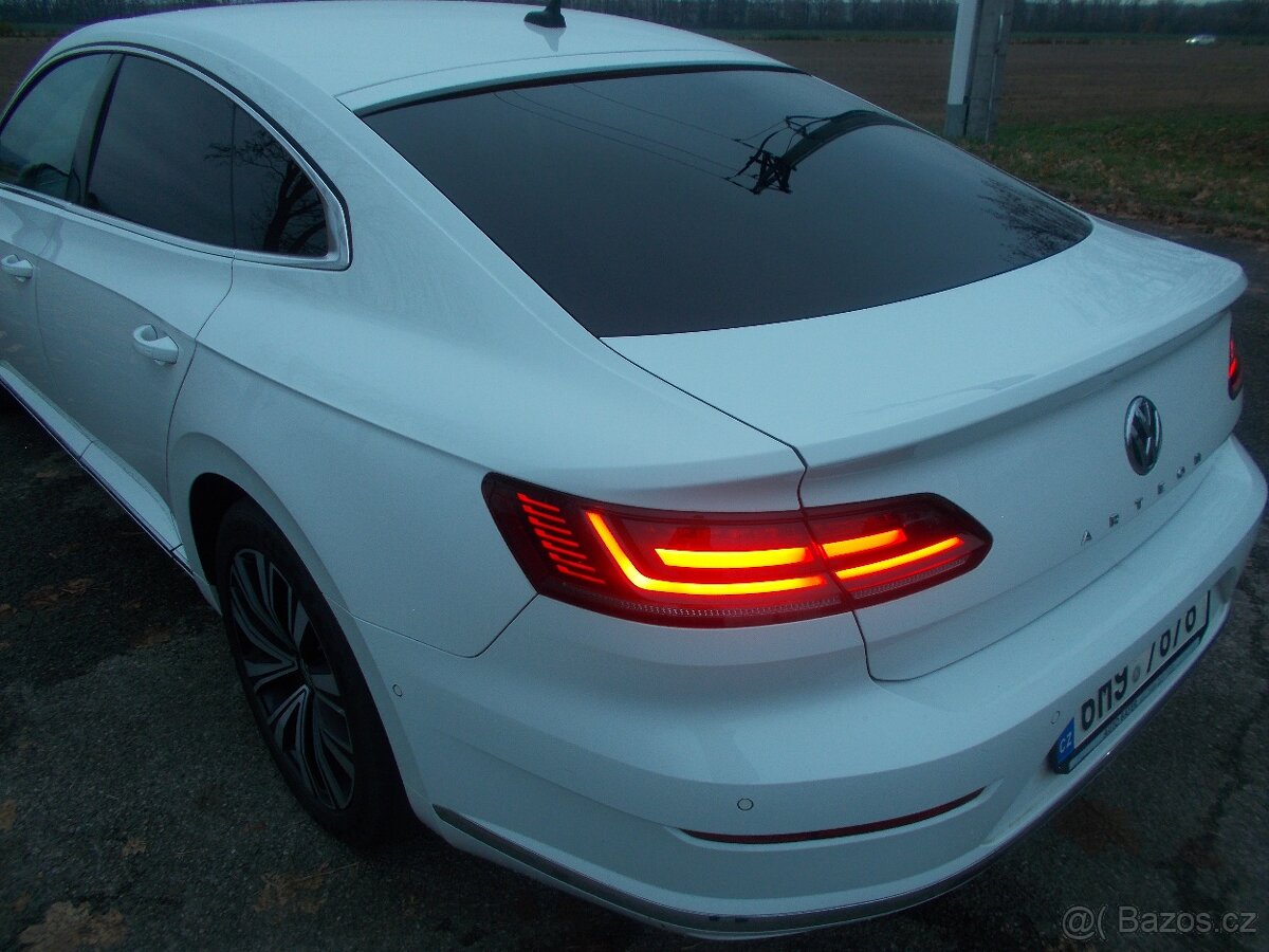 Prodám VW Arteon Shooting Brake 2.0 TDI 110kW DSG - 12