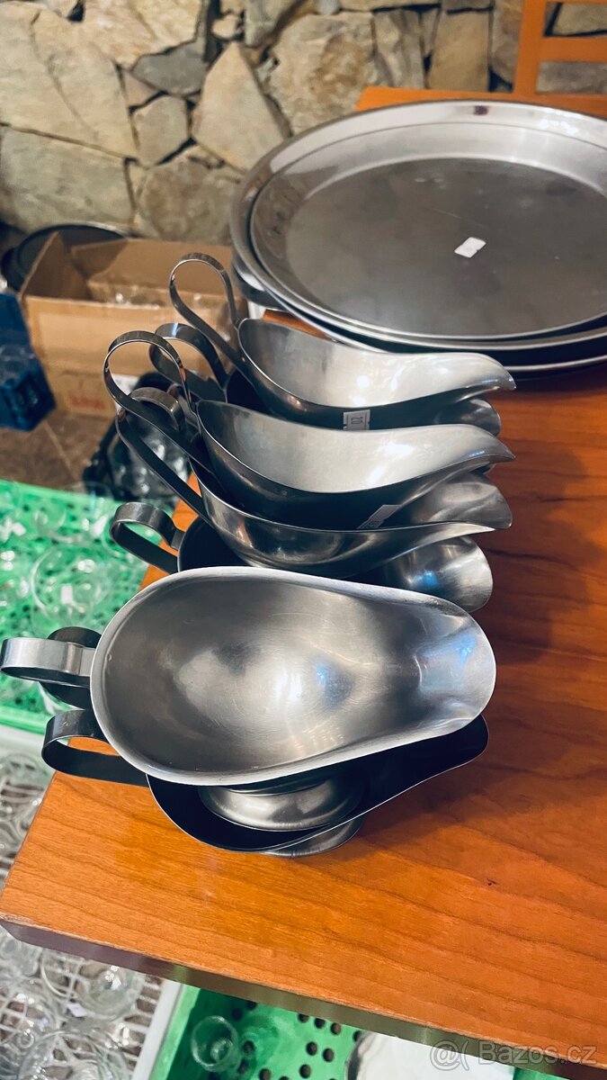 Talíře, gastro nádoby,použité - 12