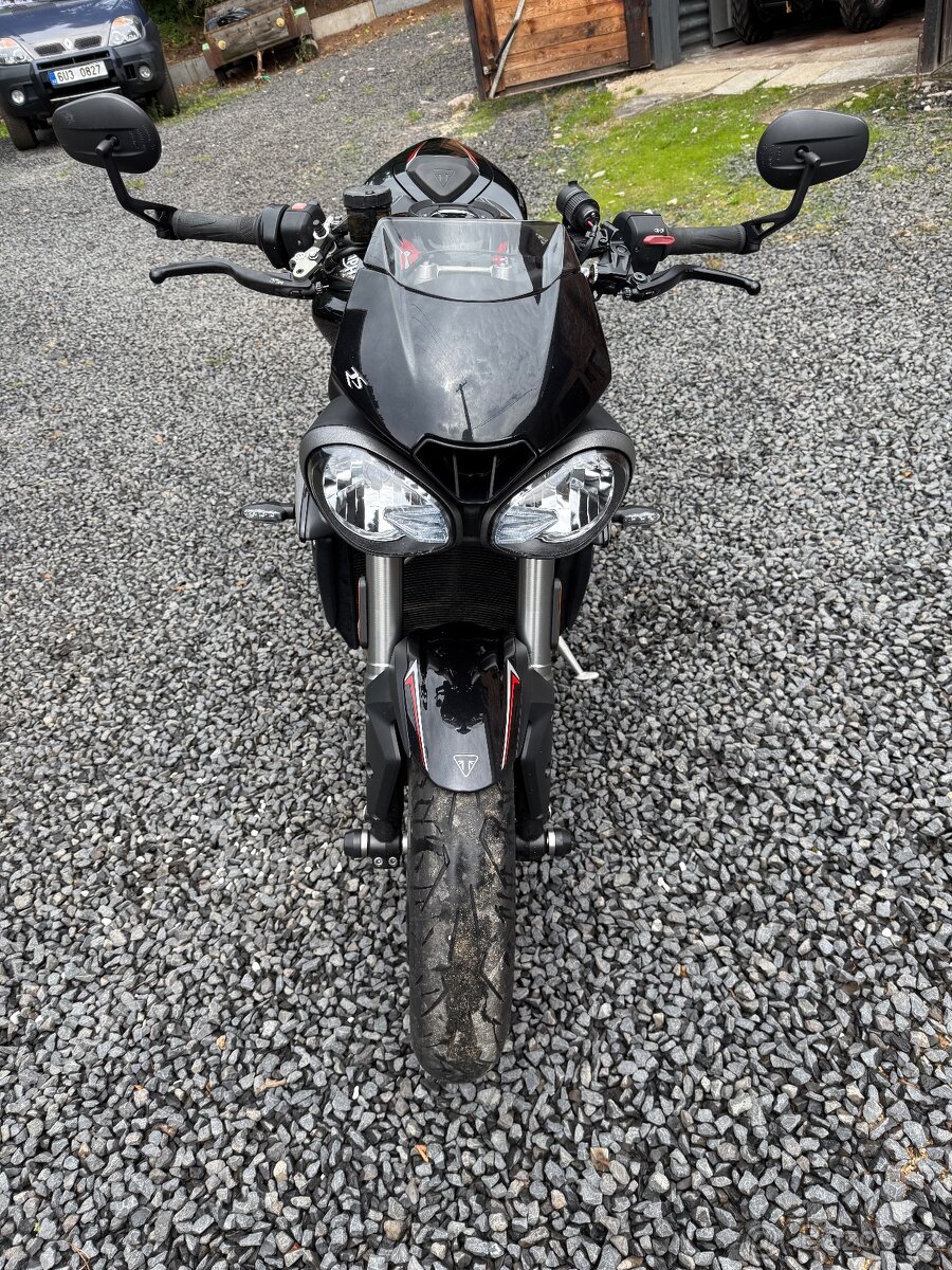 Triumph Street Triple RS 765 - 12