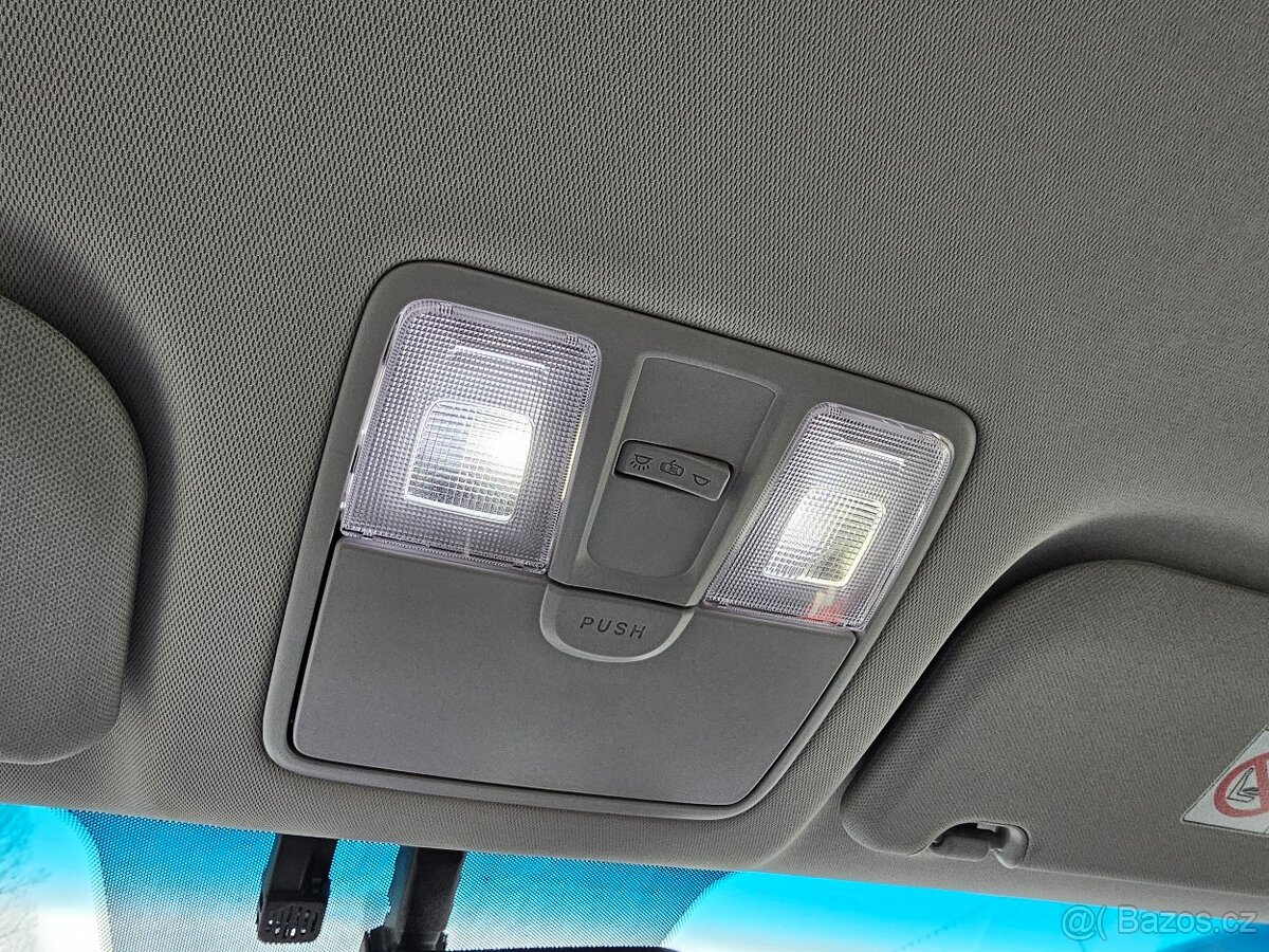 Hyundai I30 kombi rv.2015, nová STK 12/27 - 12