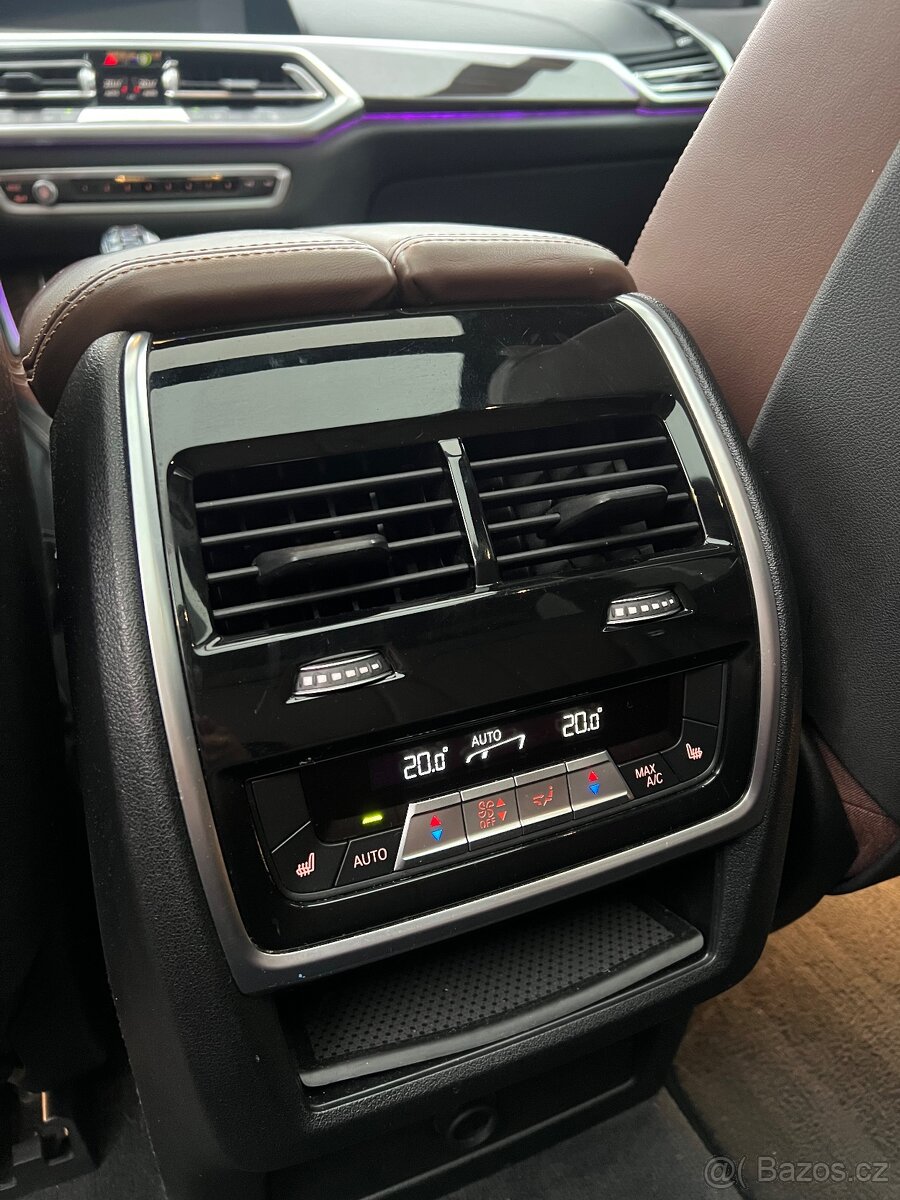 BMW X5 M50d TOP VÝBAVA LASER PANO DPH - 12