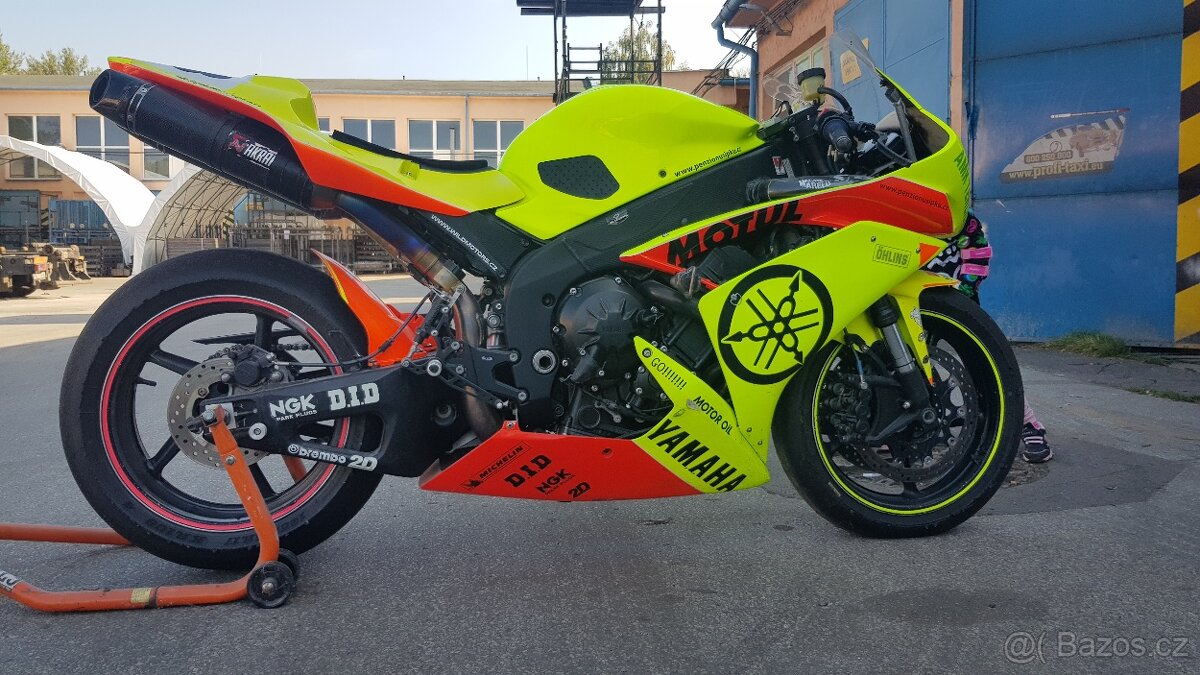Yamaha r1 Okruhovka - 12