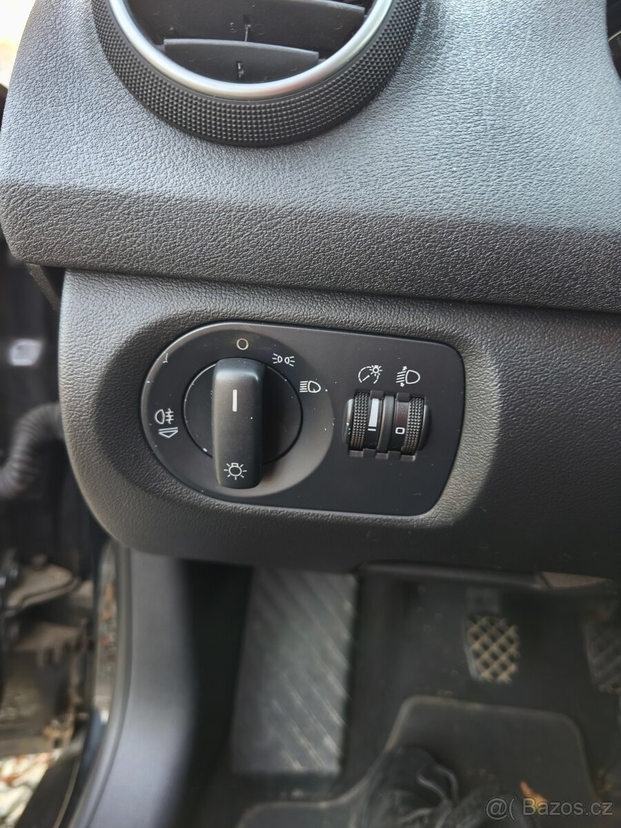 Audi A3 2006– 1.6 FSI, 85kw, dobrý stav - 12