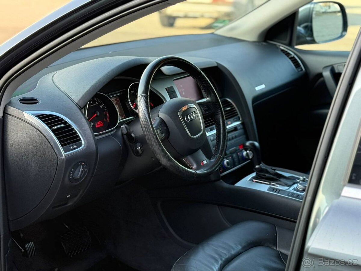 Audi Q7 3.6FSI TOP STAV - 12