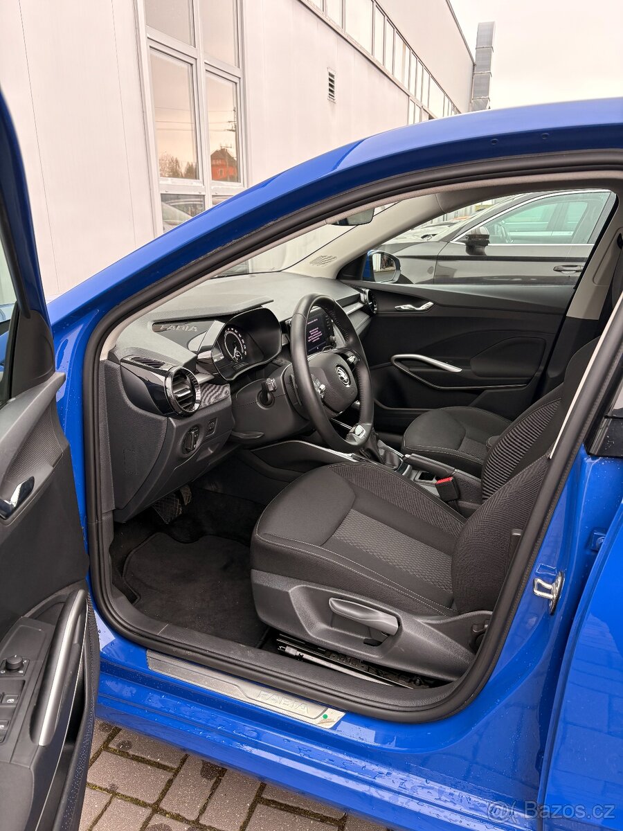 Škoda Fabia - 12