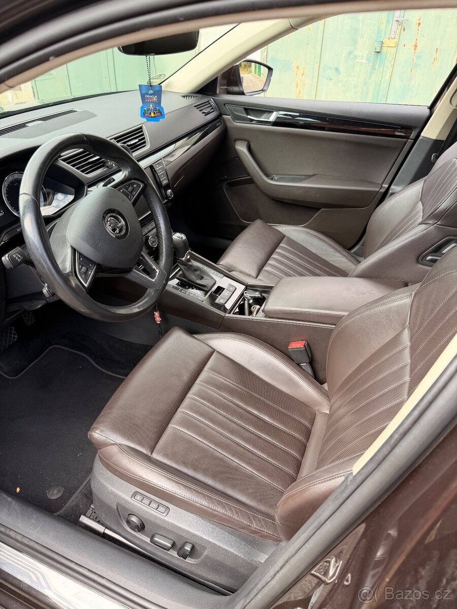 Š.Superb 3/4x4/140kw/L&K/TOP výbava - 12