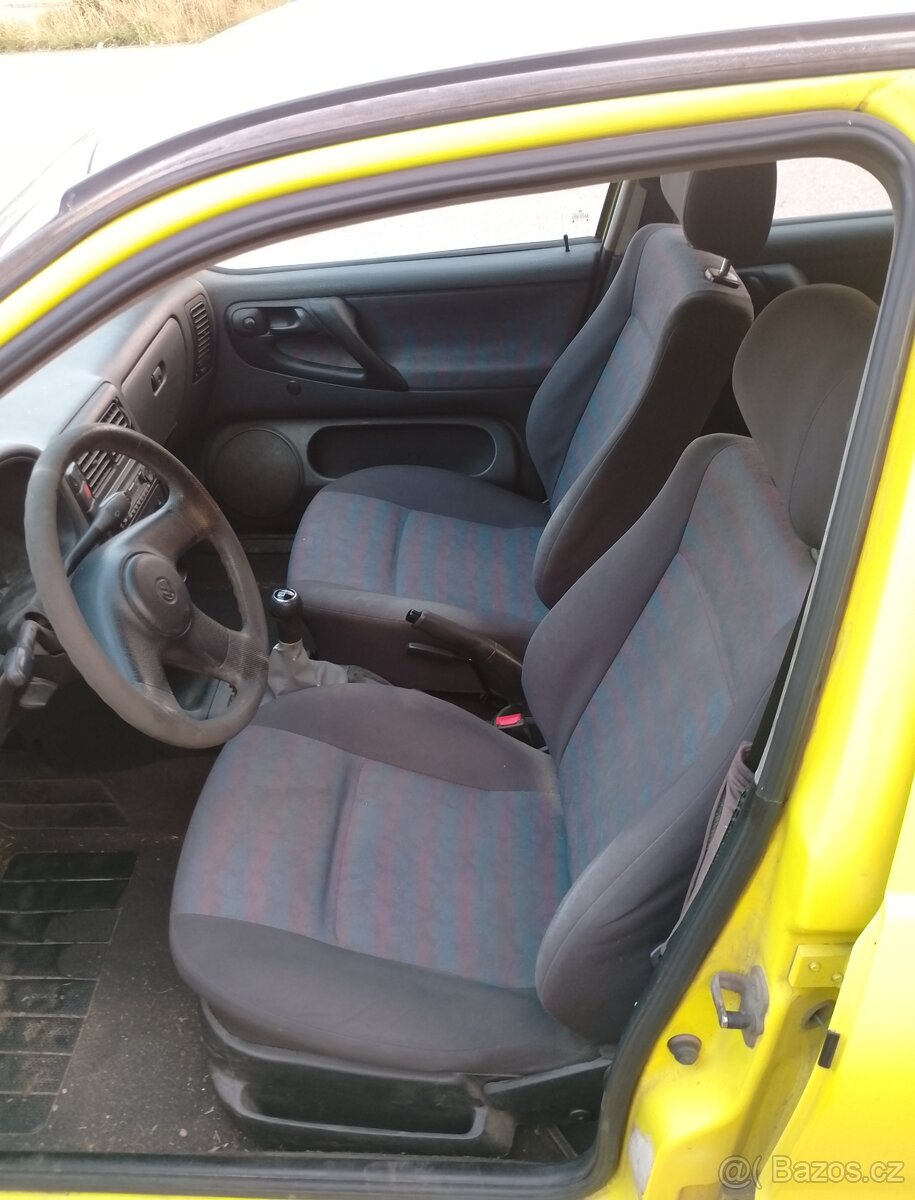 VW Polo 1,0 i - 12
