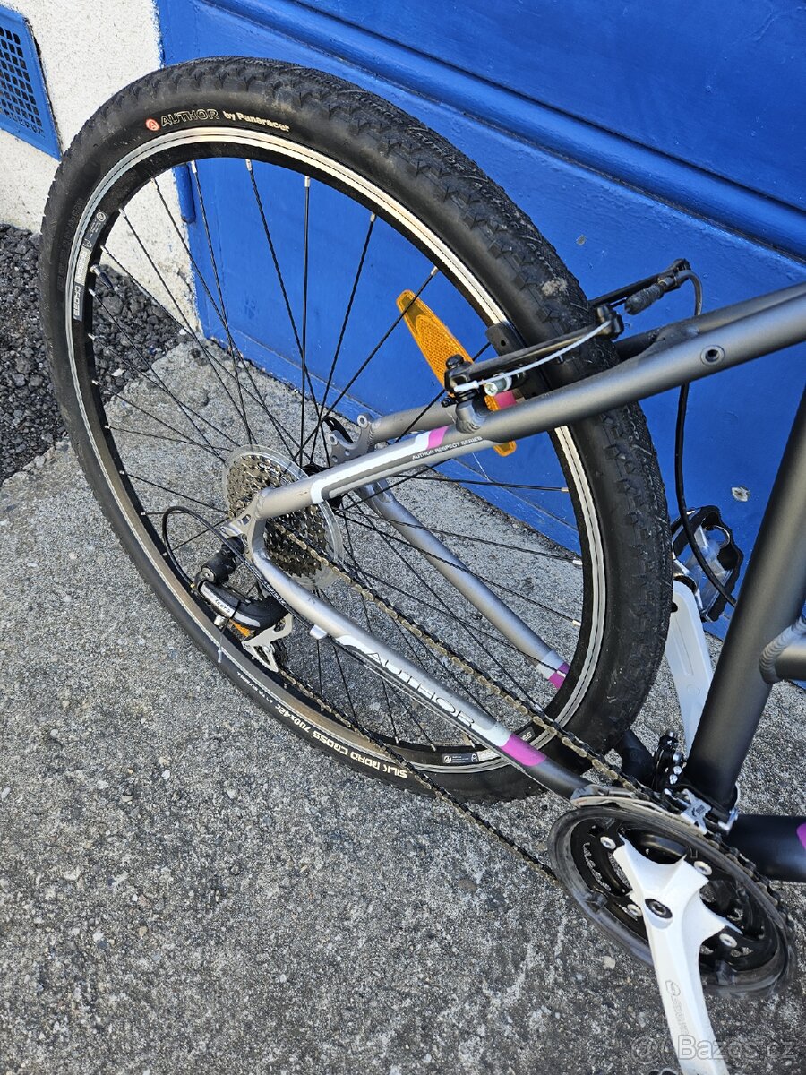 Prodám dámské kolo 19" Author - 12