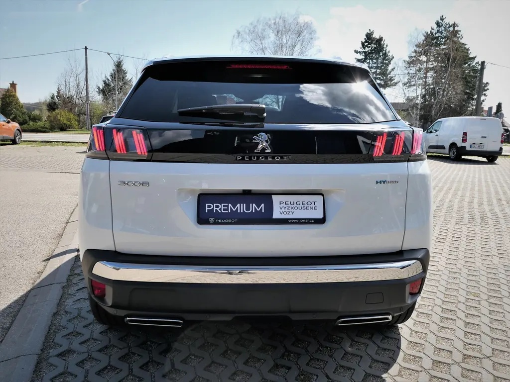 Peugeot 3008, GT Plug-in HYBRID 225 e-EAT8 - 12