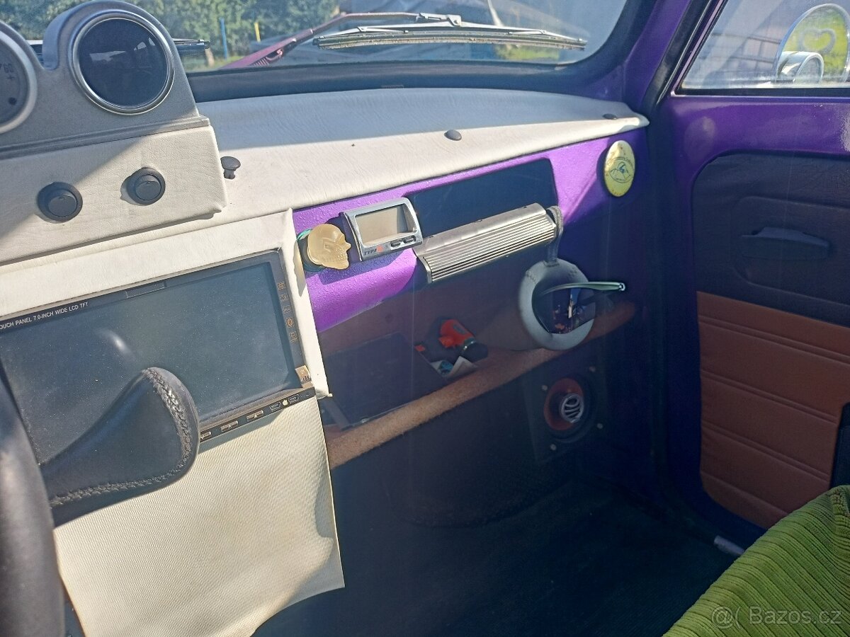 Prodám Trabant 601 - 12