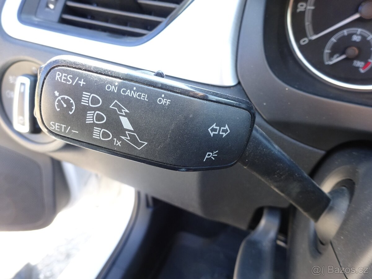 Škoda Rapid 1.0 TSI r.v.2017( 81kw) 6 rychlostí stk:8/2027 - 12