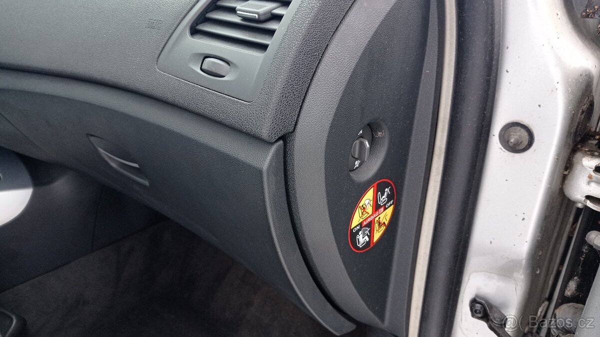 Renault Laguna, 2.0DCi Manuál, Digiklima - 12