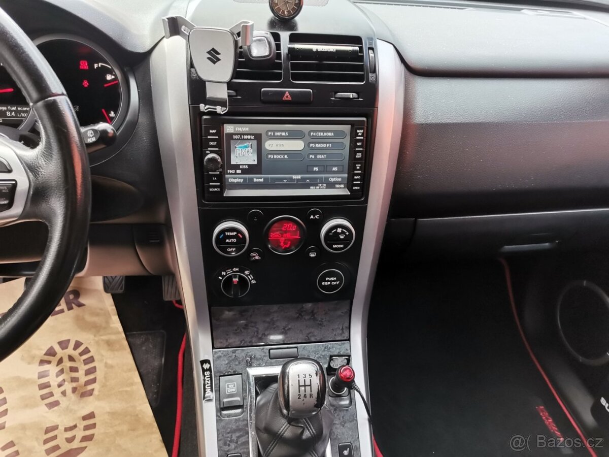 Suzuki Grand Vitara 1.9DDis 95kw 4x4 Tažné - 12