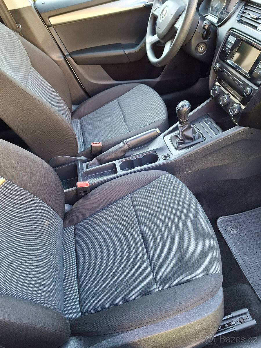 ŠKODA OCTAVIA 3 TSI - 12