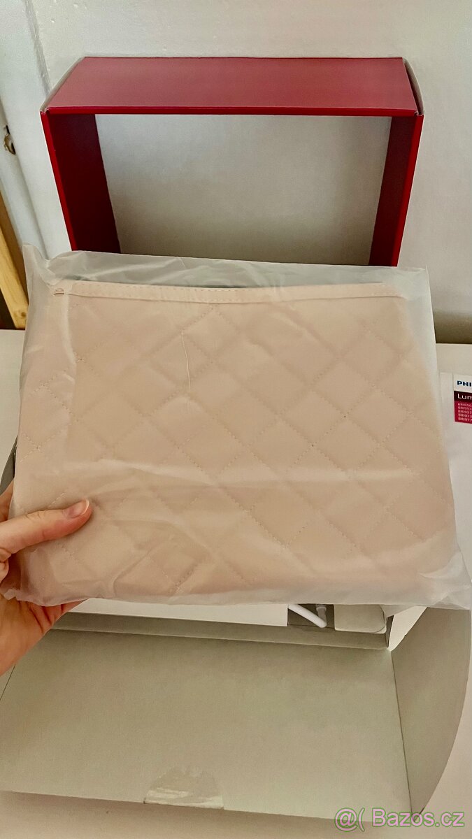 Philips Lumea IPL 9900 - 12