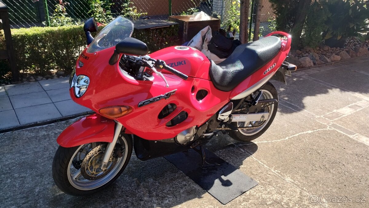 Suzuki gsx600f - 12