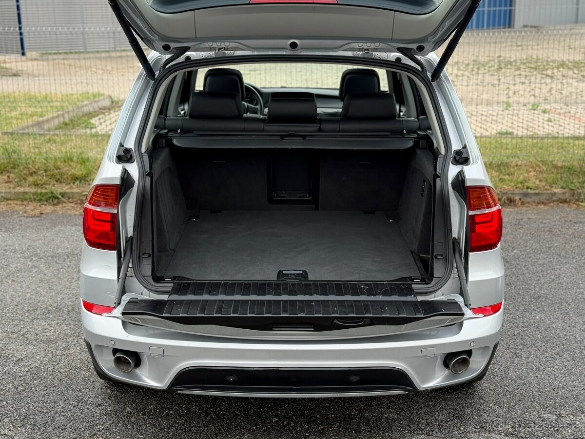 BMW X5 LCI 40d 225kW xDrive 2011 | 229000km, tažné, panorama - 12
