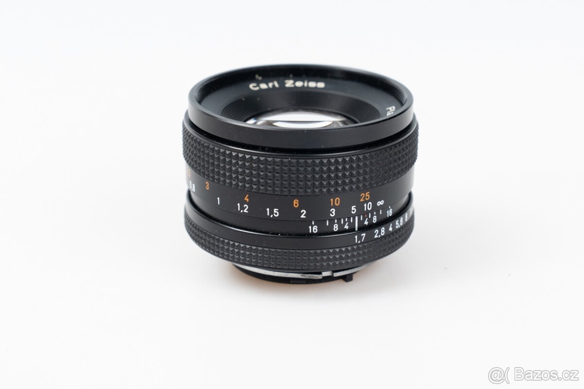 Contax 137 MA Quartz + Zeiss Planar 50/1.7 - 12