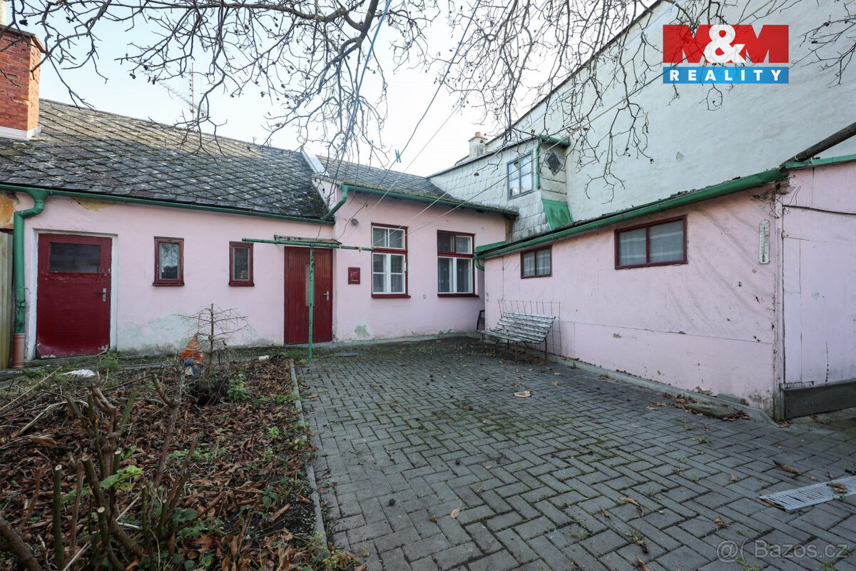 Prodej rodinného domu, 100 m², Litovel, ul. Sušilova - 12