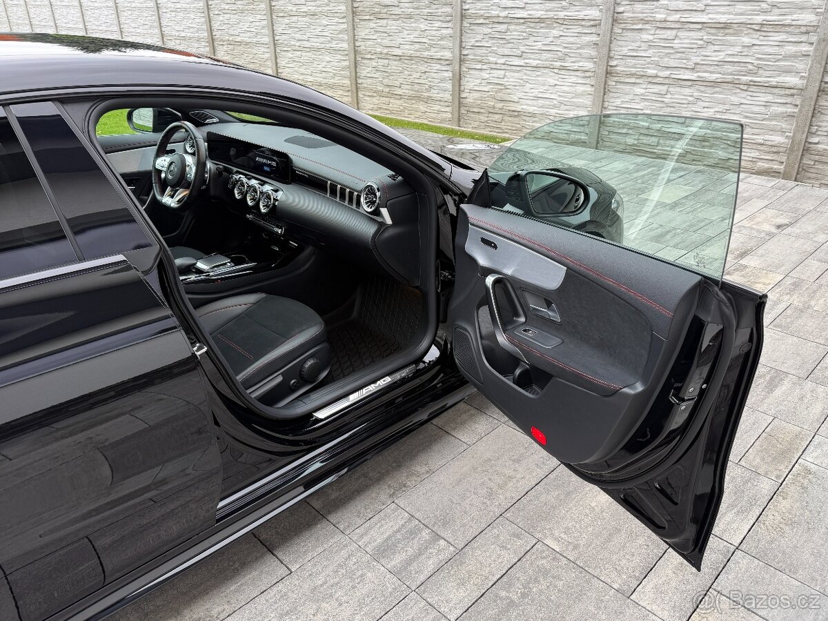 Mercedes cla 35 amg 4matic coupe - 12