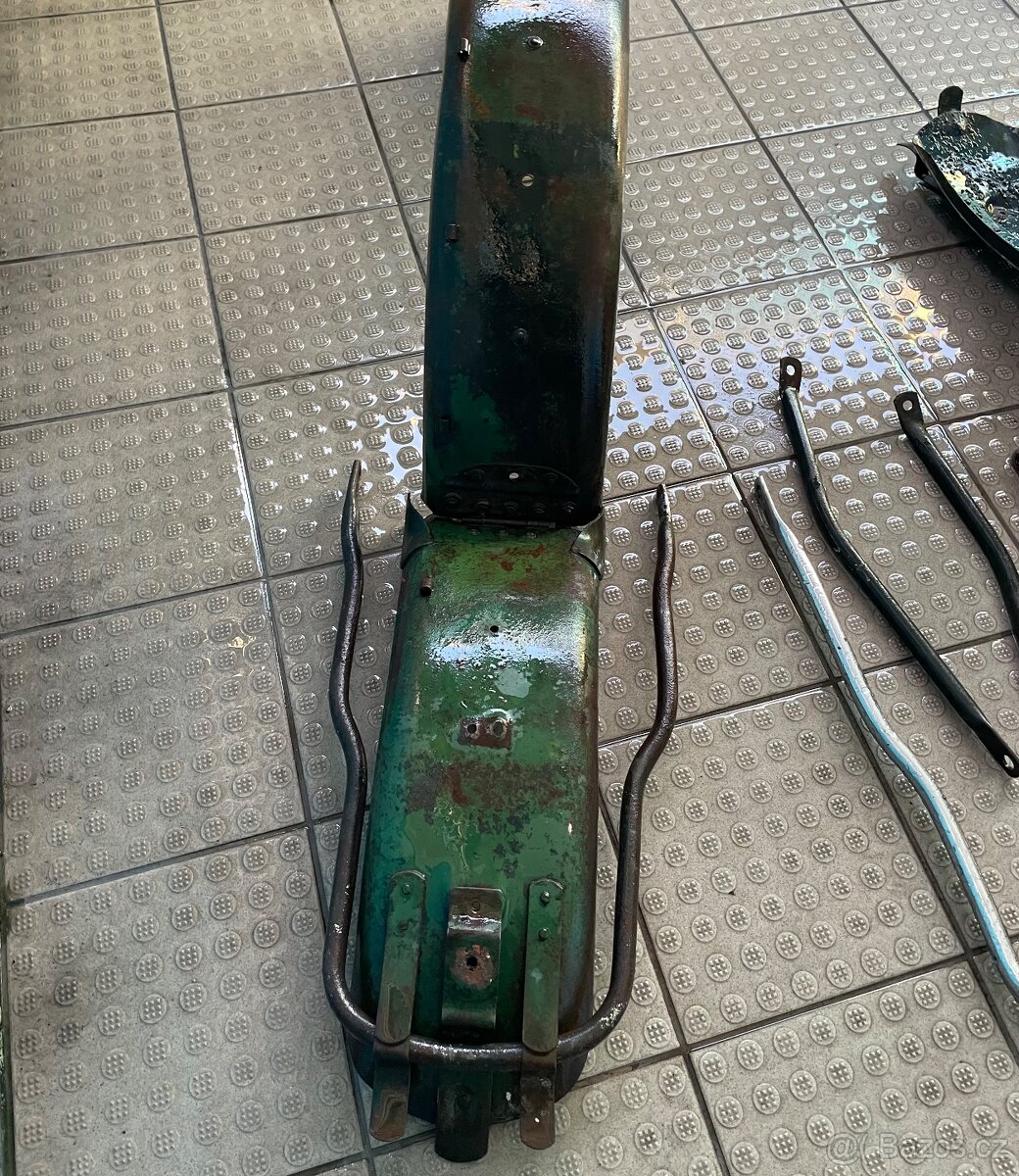 Přední dlatnik zadní blatník nosič IŽ49 IŽ350 DKW - 12