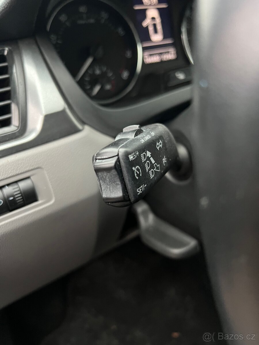 ŠKODA RAPID 1.2 TSI 63KW 106.000km - 12