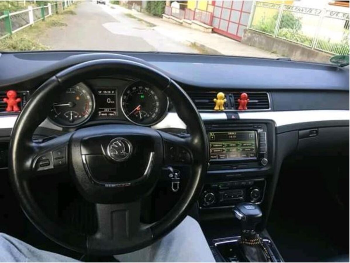 SKODA LOGO ZNAK DO VOLANTU - 12