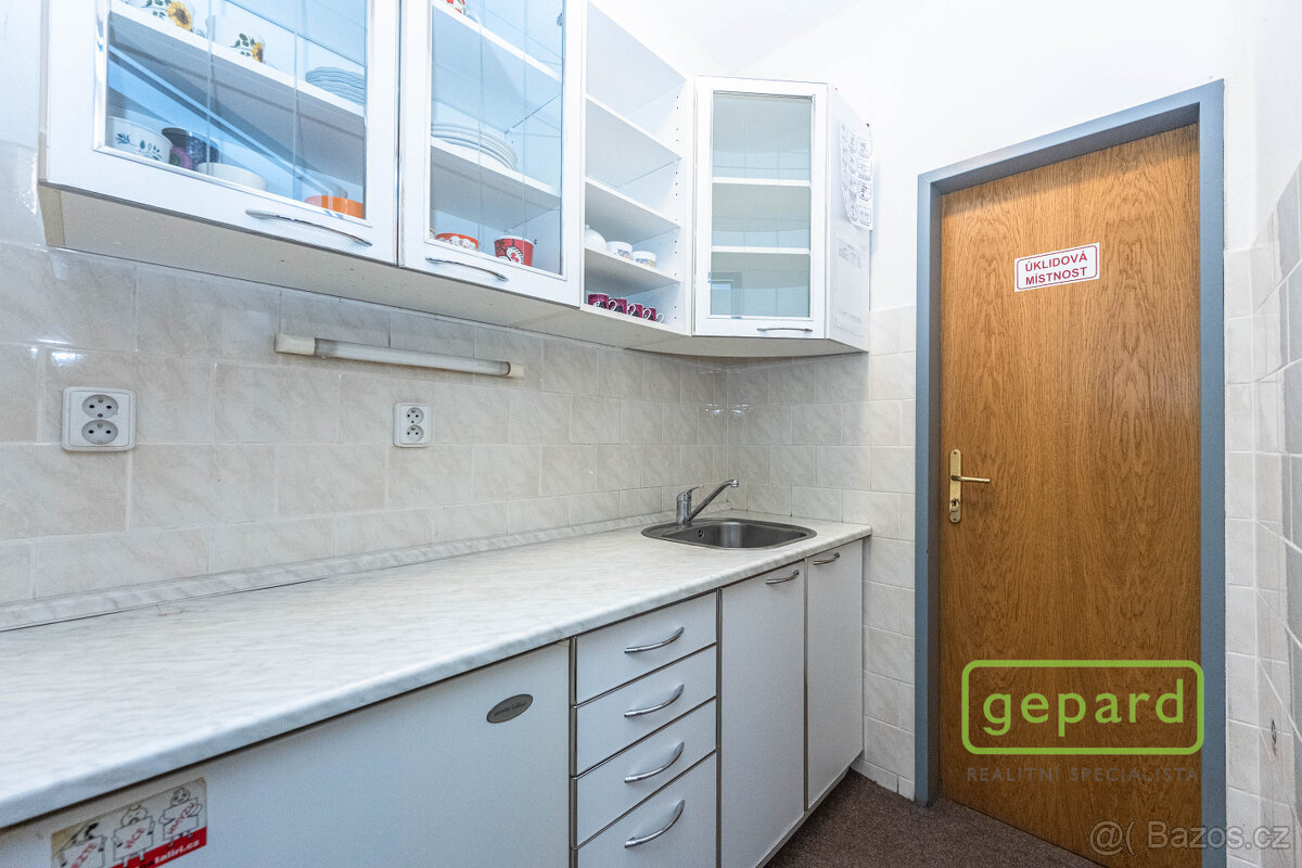 Pronájem kancelářského prostoru, 188 m2, Světická, Praha 10 - 12