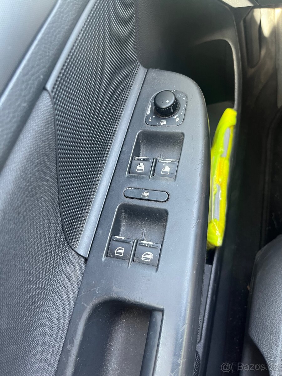 volkswagen golf V 1.6 fsi 85kw 2003 - 12