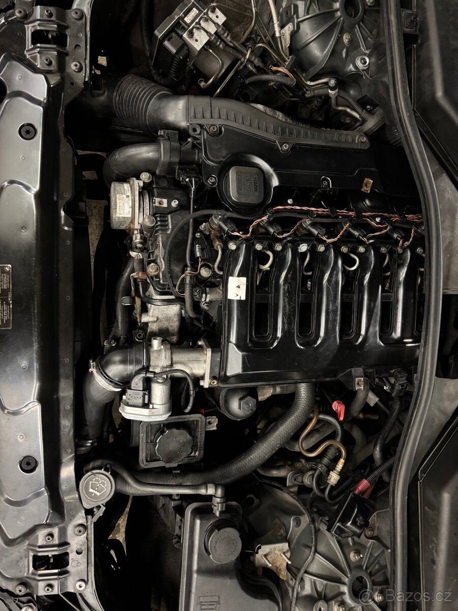 BMW E60 525d 190kw - 6q manuál - 12