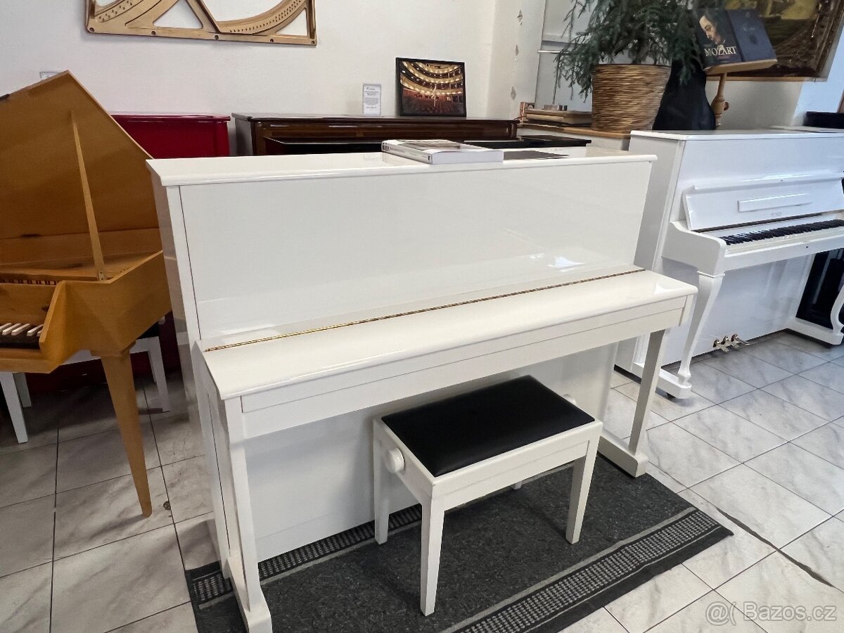 Yamaha LU-201 se zárukou až 5 let. Doprava zdarma - 12