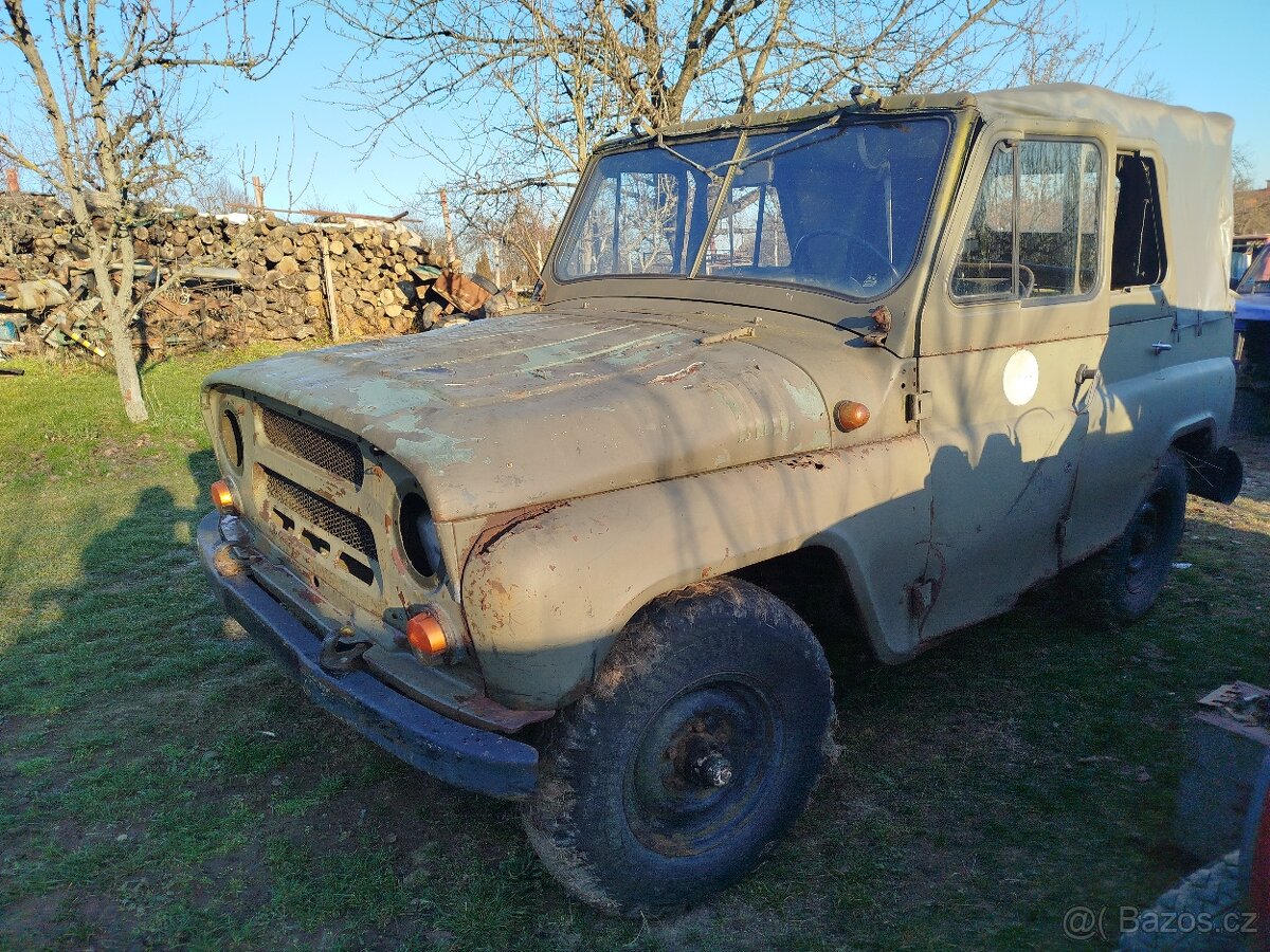 Uaz 469 originál motor 2.9 benzín - 12