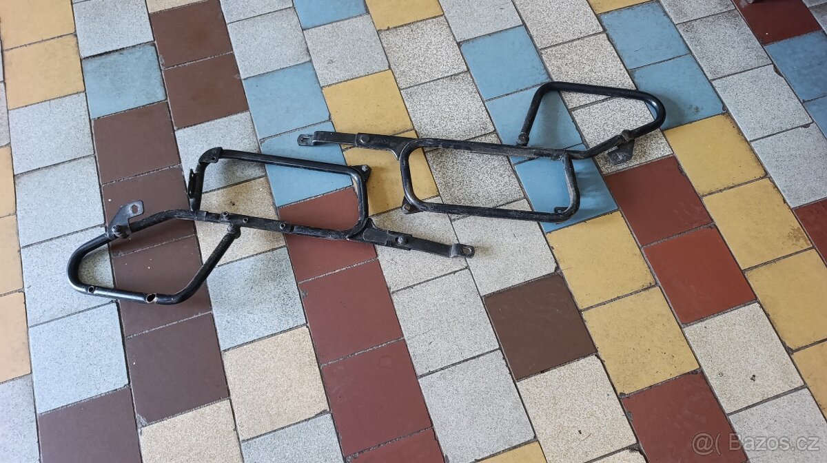 Honda SilverWing GL500 - 12