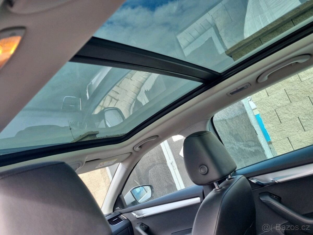 Škoda Octavia 3 combi 1.6 TDI 81kw Style - 12