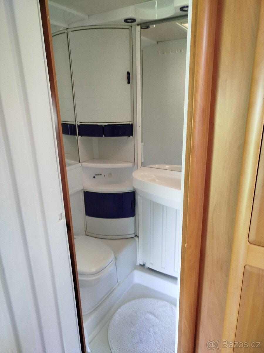 Obytný karavan Hymer B544,2.8idTd,2xklima,6mist - 12