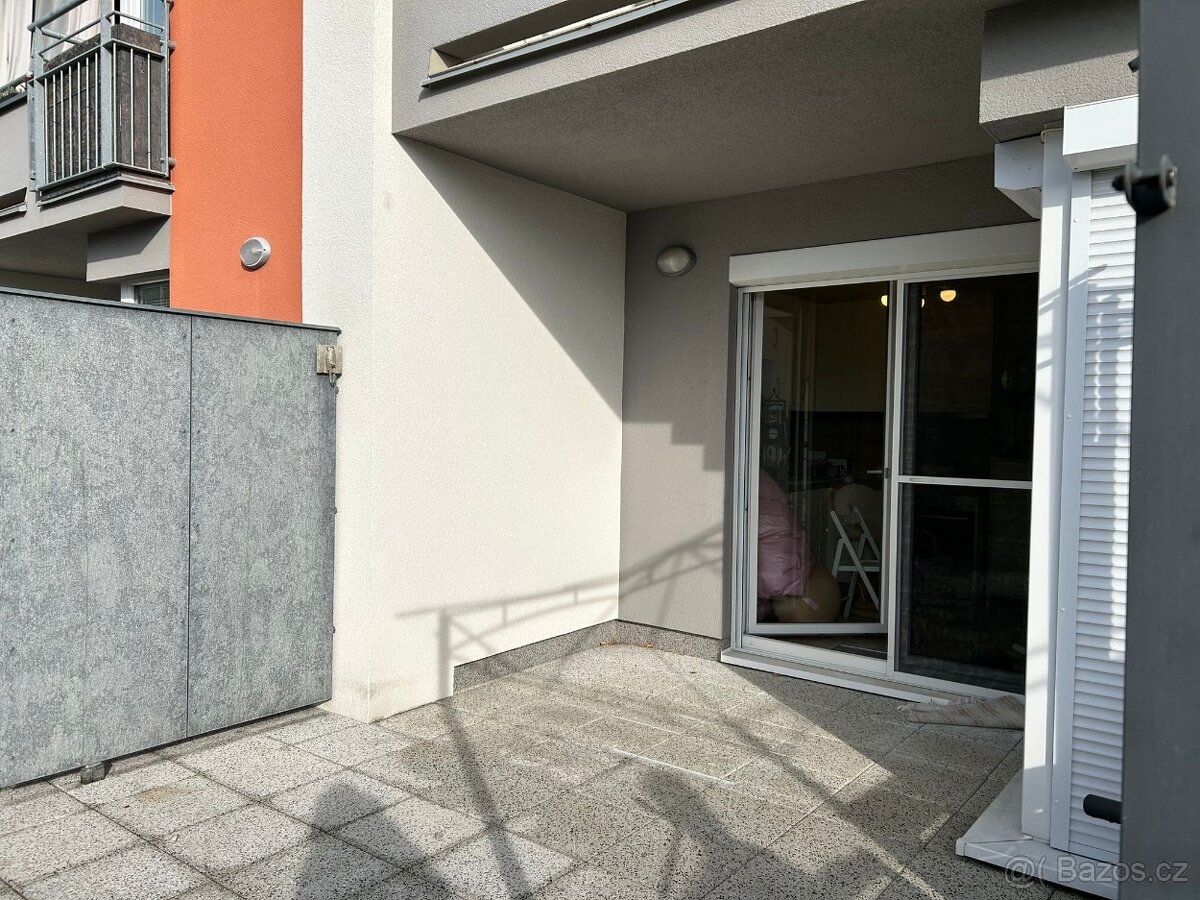 Pronájem Bytu 1+kk Sazovická, Praha 5 - Zličín - 12